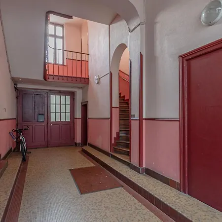 Le Maginot: Spacious Near Pompidou Apartment